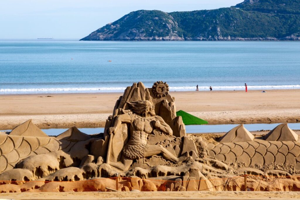 Family-Friendly Activities in Zhujiajian Scenic Area: Fun for All Ages